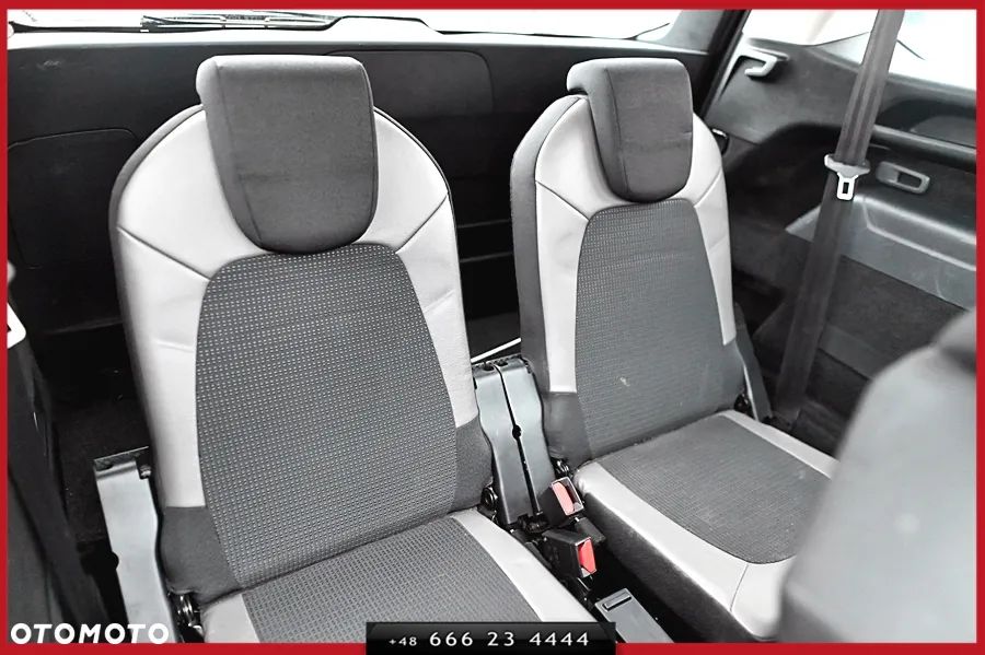 Citroën C4 Picasso THP 155 Exclusive - 20