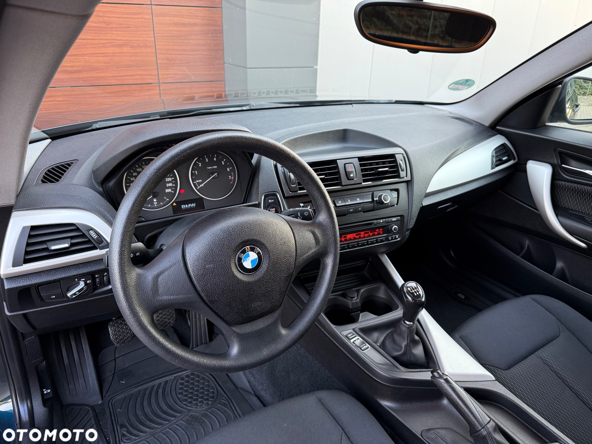 BMW Seria 1 114i - 15