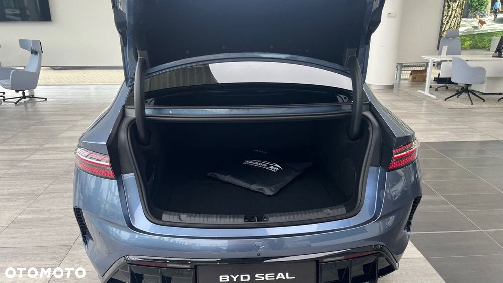 BYD Seal - 19
