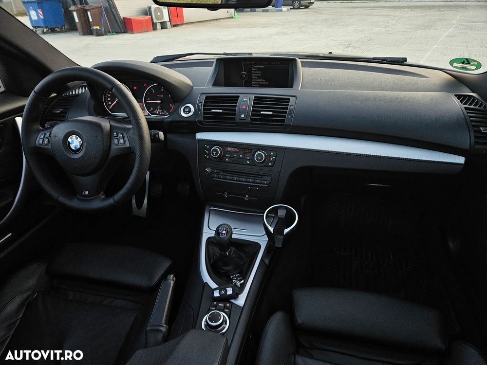 BMW Seria 1 123d - 5