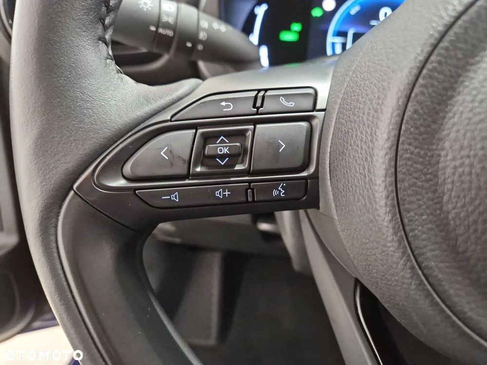 Toyota Yaris Hybrid 1.5 Style - 13