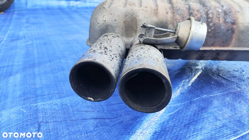 TŁUMIK KOŃCOWY ŚRODKOWY WYDECH KOMPLETNY 7533857 7534342 BMW E90 330i 3.0i N52 - 5
