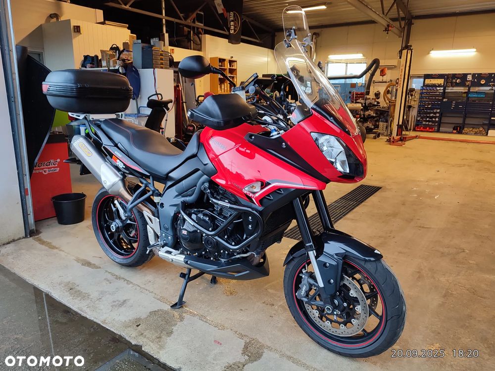 Triumph Tiger - 33