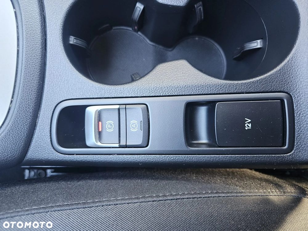 Audi Q3 2.0 TDI Design - 16