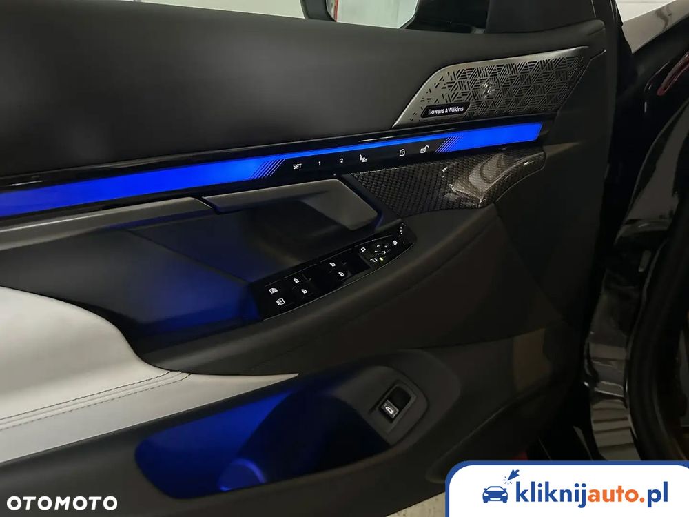 BMW M5 - 11