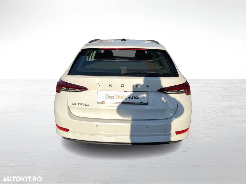 Skoda Octavia 2.0 TDI DSG Ambition - 4