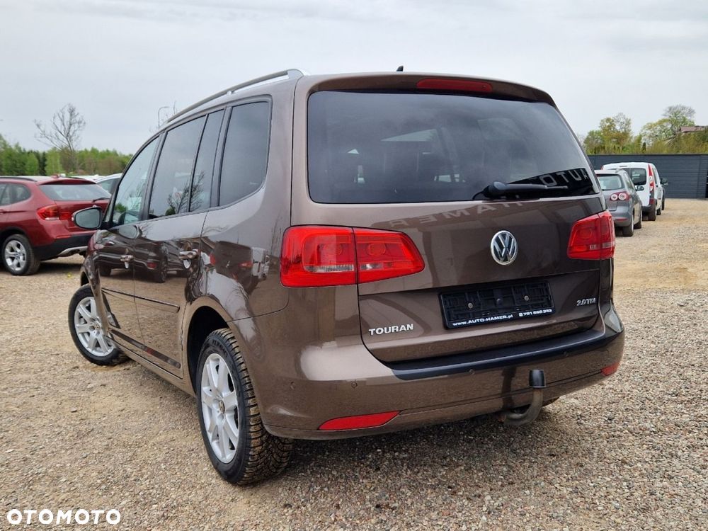 Volkswagen Touran 2.0 TDI DPF DSG Life - 27