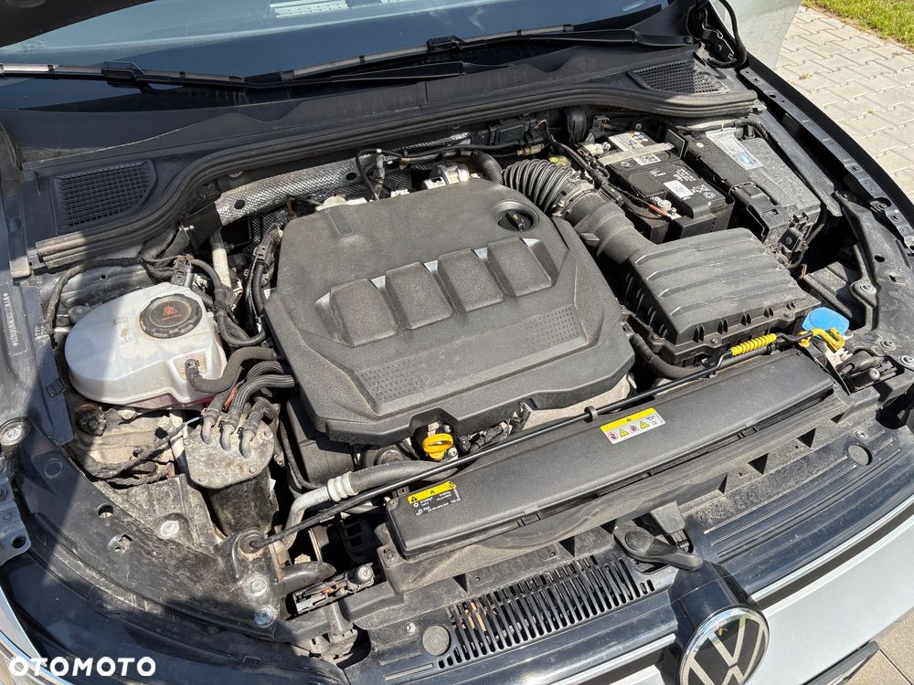 Volkswagen Golf - 20