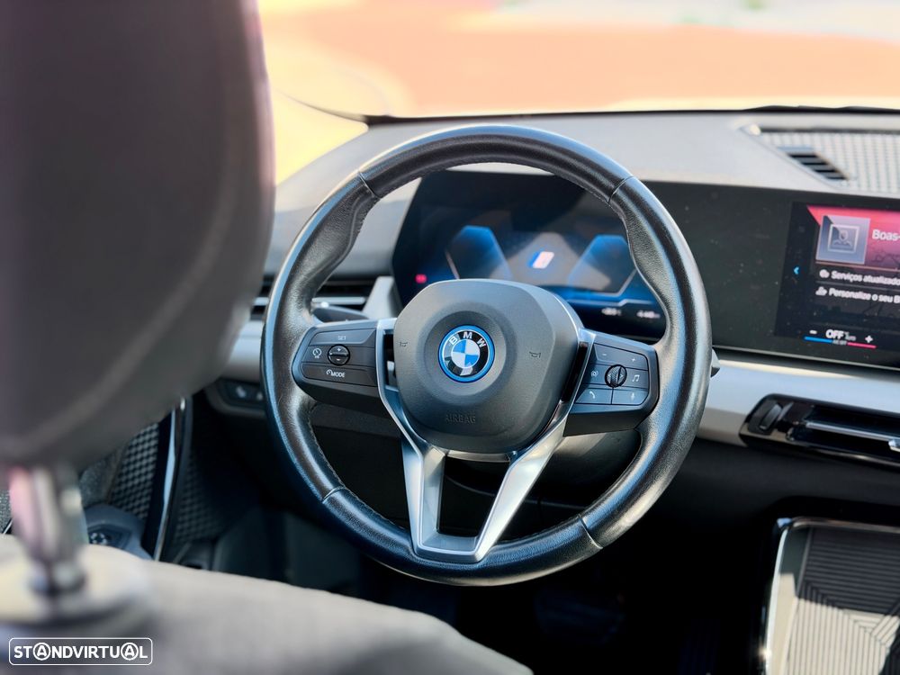 BMW iX1 xDrive30 - 11
