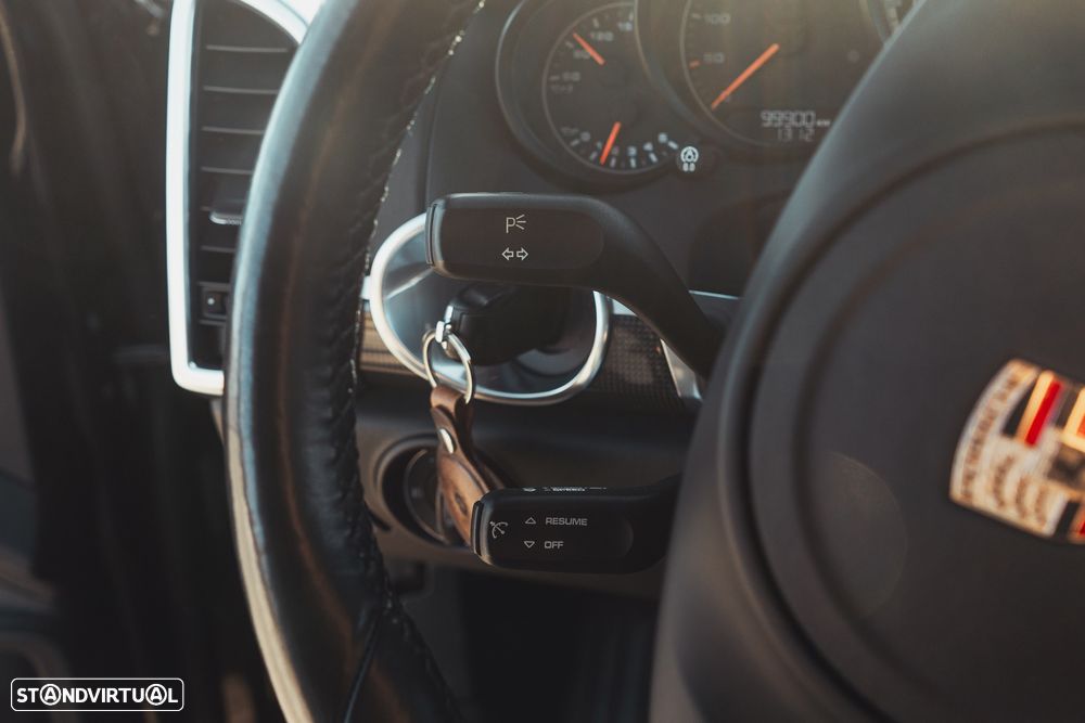 Porsche Cayenne Turbo - 47