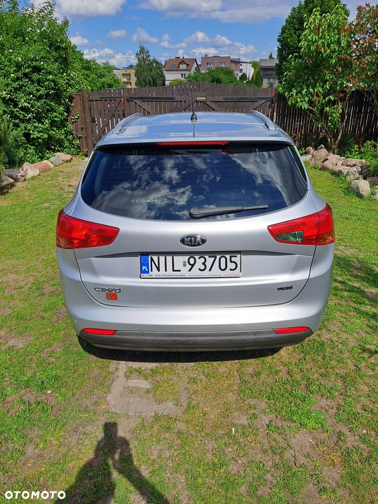 Kia Ceed - 6