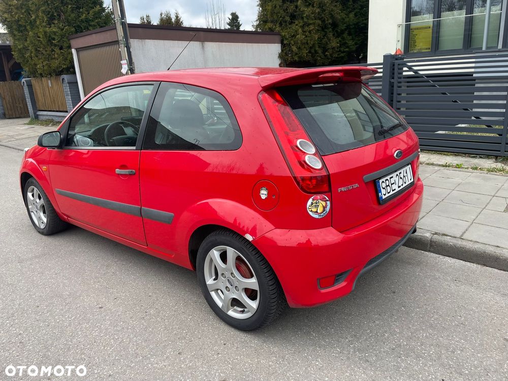 Ford Fiesta 1.6 TDCI Fun - 3