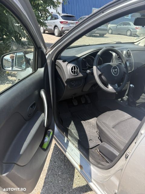 Dacia Logan 0.9 TCe Laureate - 3