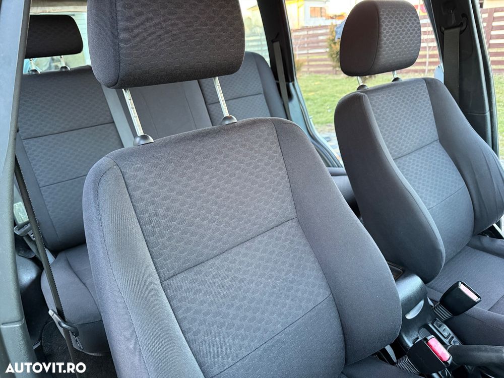 Land Rover Freelander 2.0 Td4 - 18