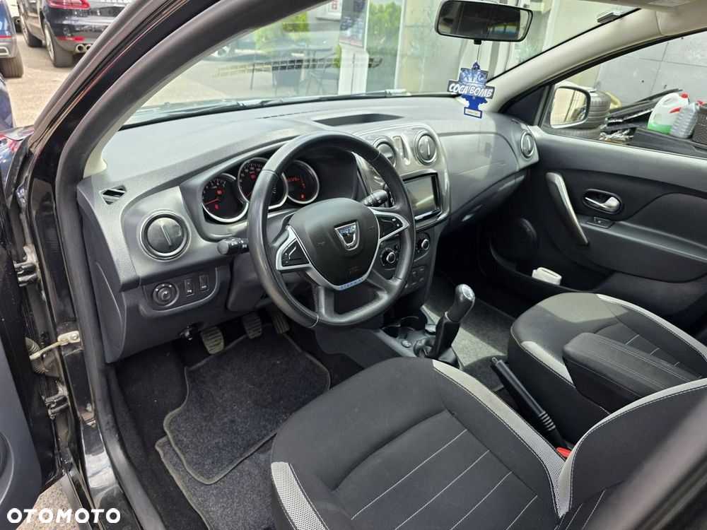 Dacia Sandero Stepway TCe 90 (S&S) Celebration - 9