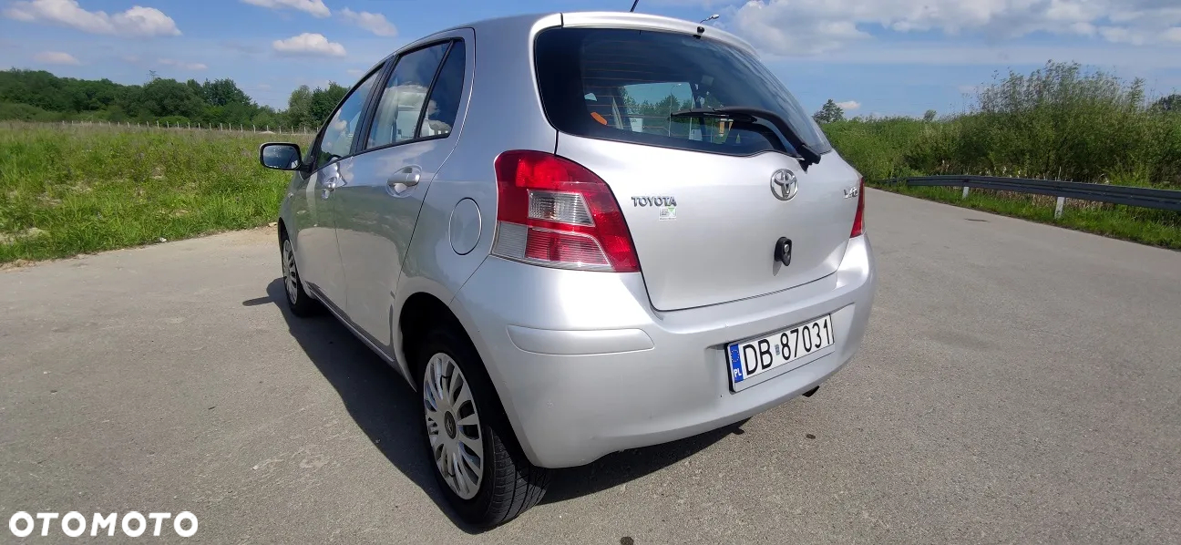 Toyota Yaris 1.33 Sol - 6
