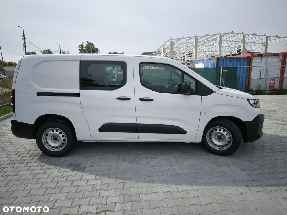 Peugeot Partner Furgon Załogowy XL - 3