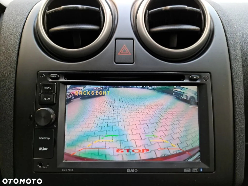 Nissan Qashqai - 14