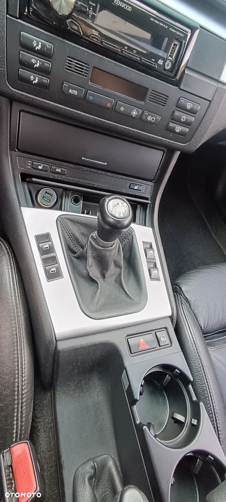 BMW Seria 3 323Ci - 7