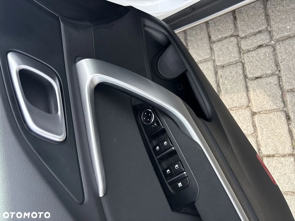 Kia XCeed 1.5 T-GDI M - 23