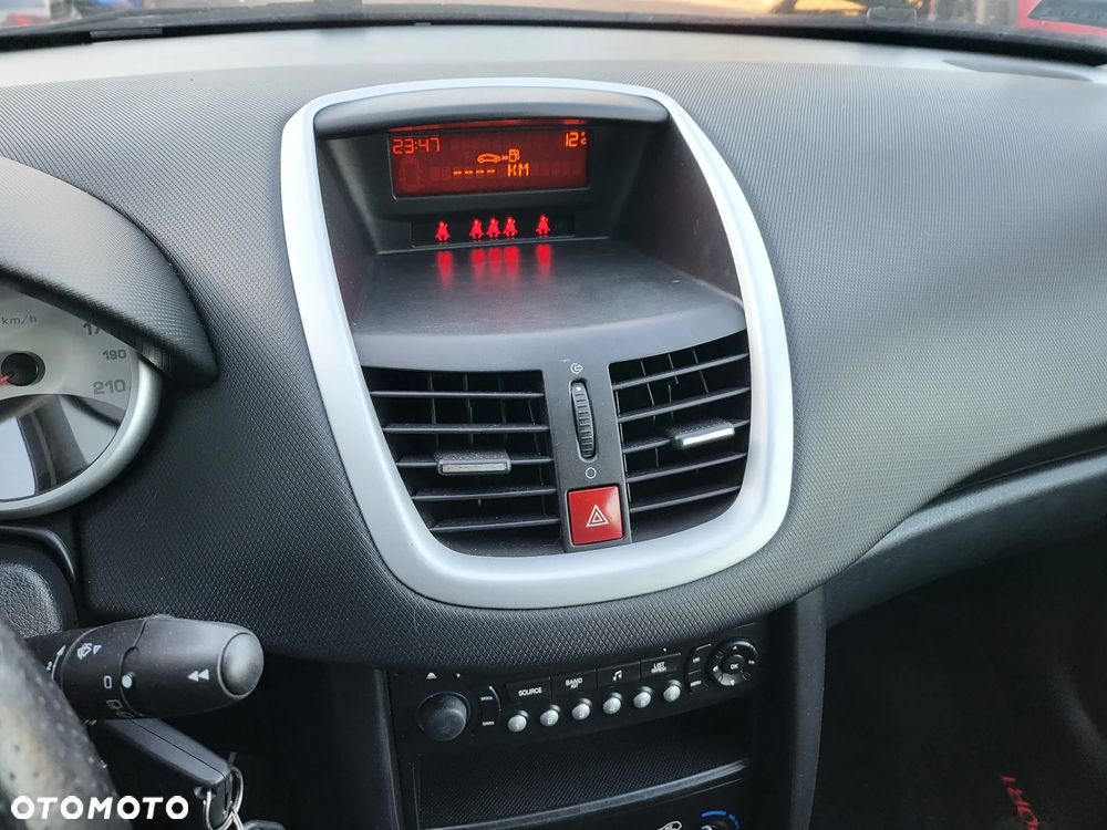 Peugeot 207 - 5