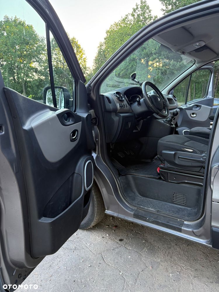 Renault Trafic - 10