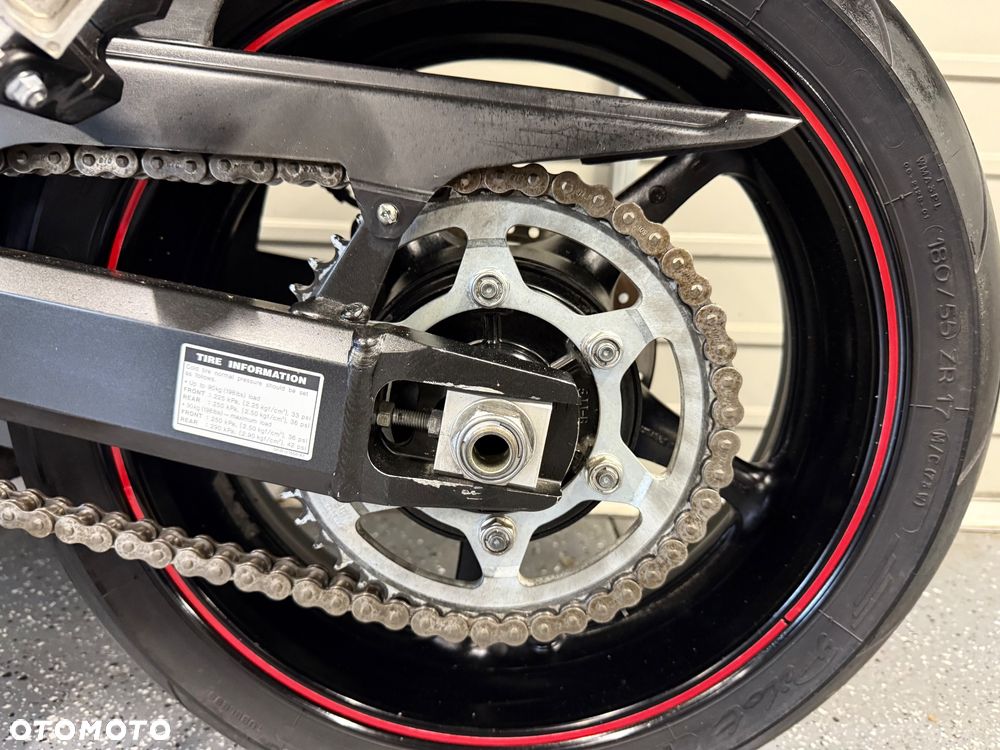 Yamaha FZ6 - 15