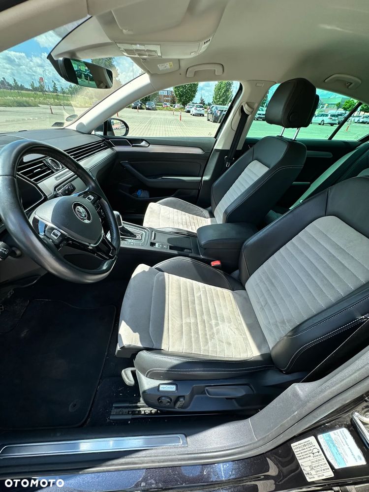 Volkswagen Passat 2.0 TDI BMT Highline DSG - 11