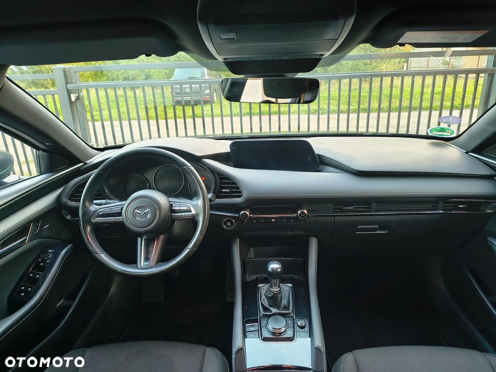 Mazda 3 e-SKYACTIV-G 122 M HYBRID EXCLUSIVE-LINE - 9