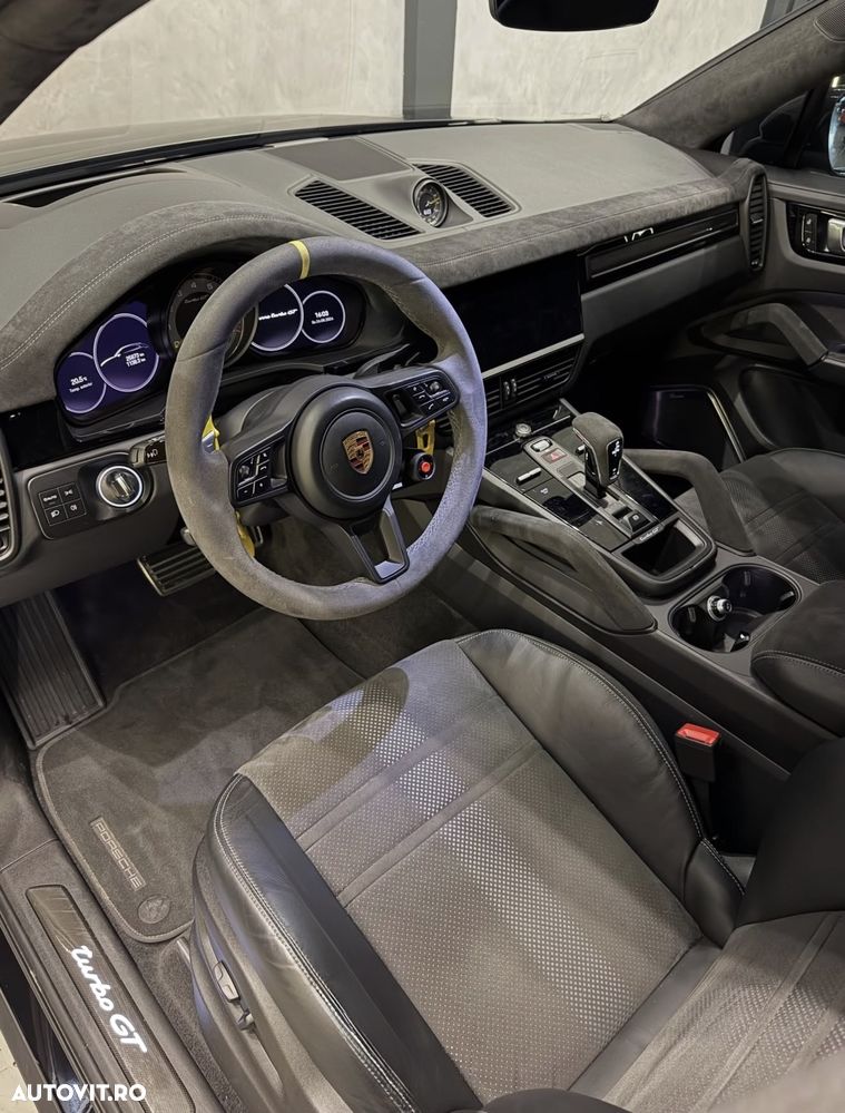 Porsche Cayenne Coupe - 4
