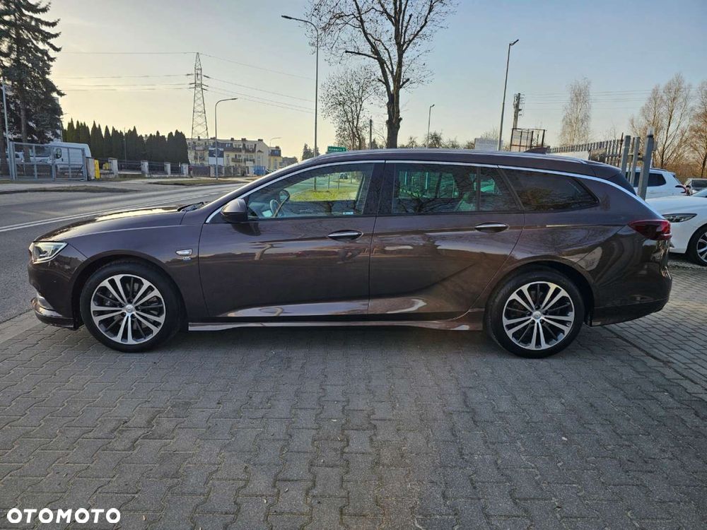 Opel Insignia - 15