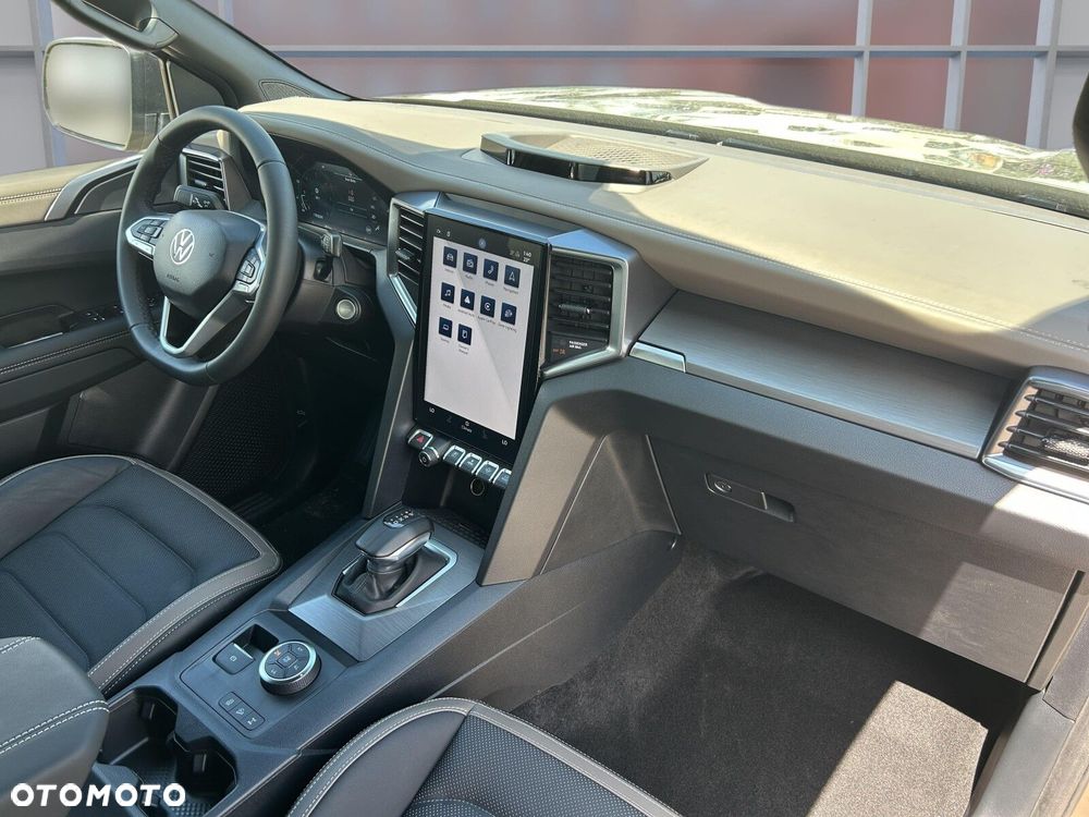Volkswagen Amarok - 14