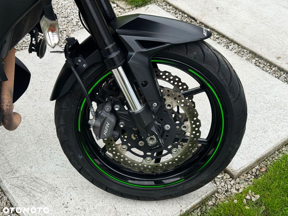 Kawasaki Versys 650 - 10