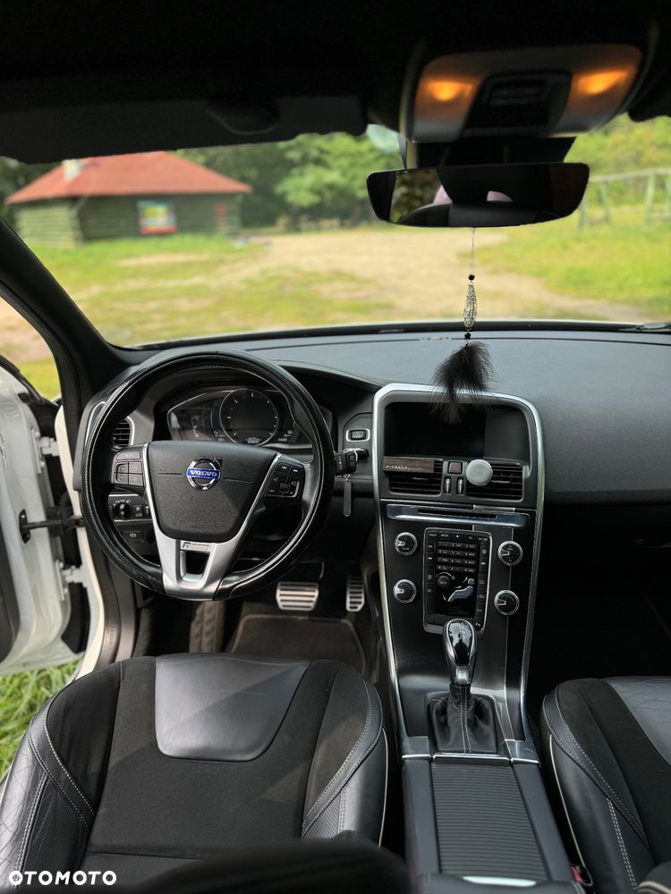 Volvo XC 60 - 18