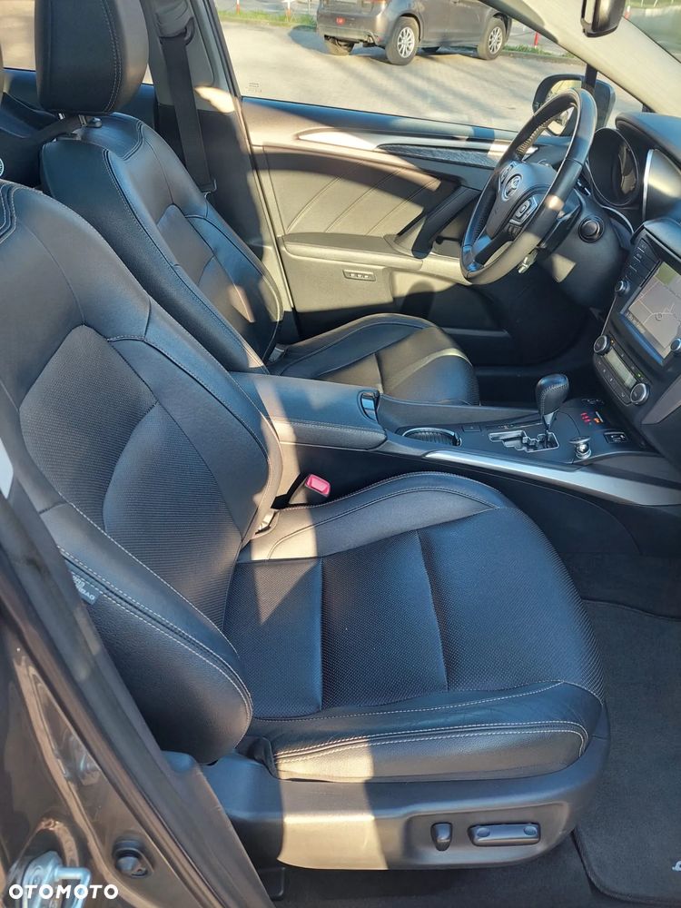 Toyota Avensis Touring Sports 1.8 Multidrive S Business Edition - 6