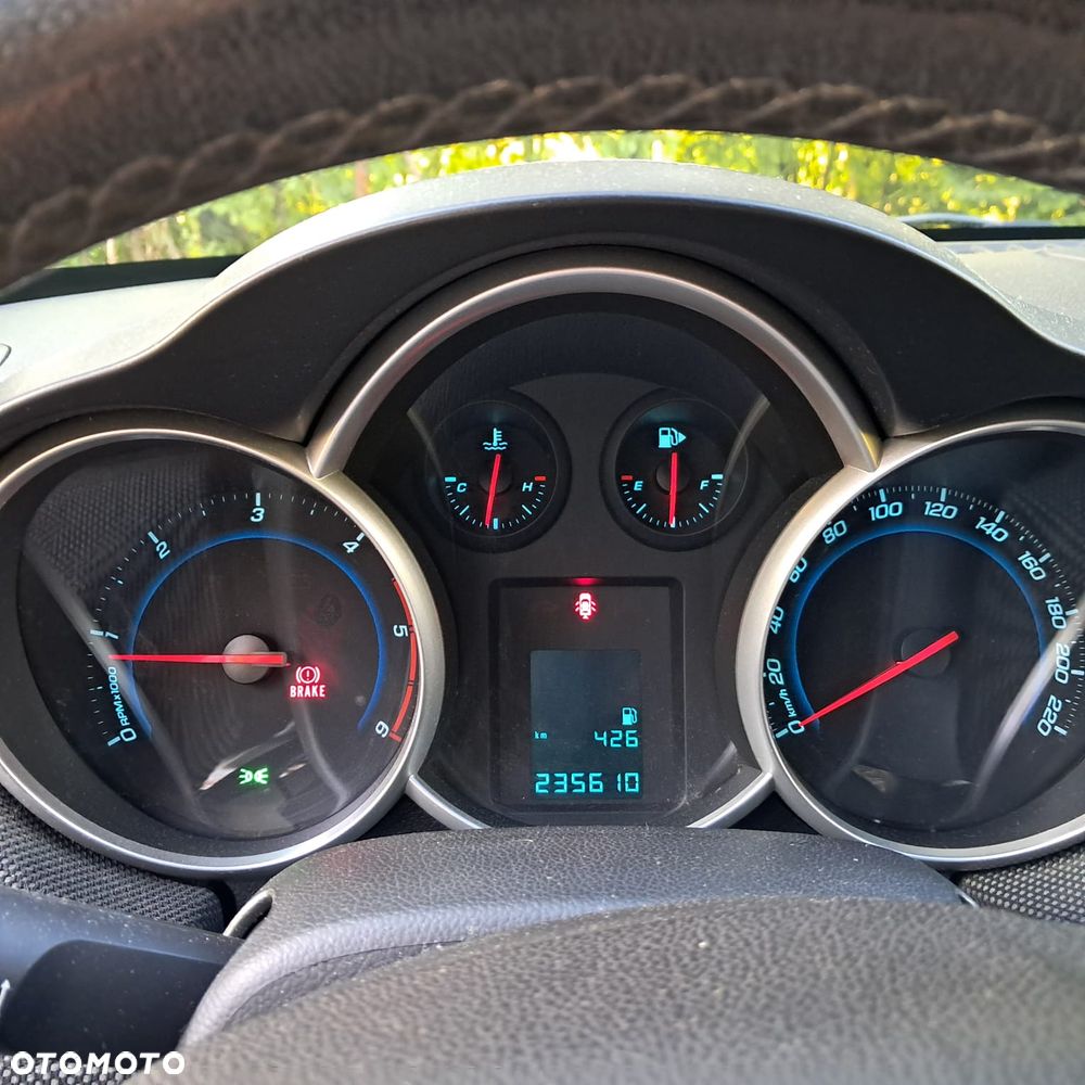 Chevrolet Cruze 2.0 D LTZ - 9