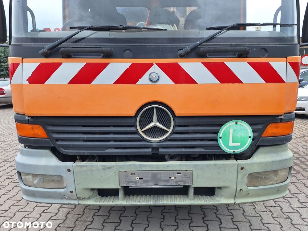 MIKANN Atego 1523 - 28