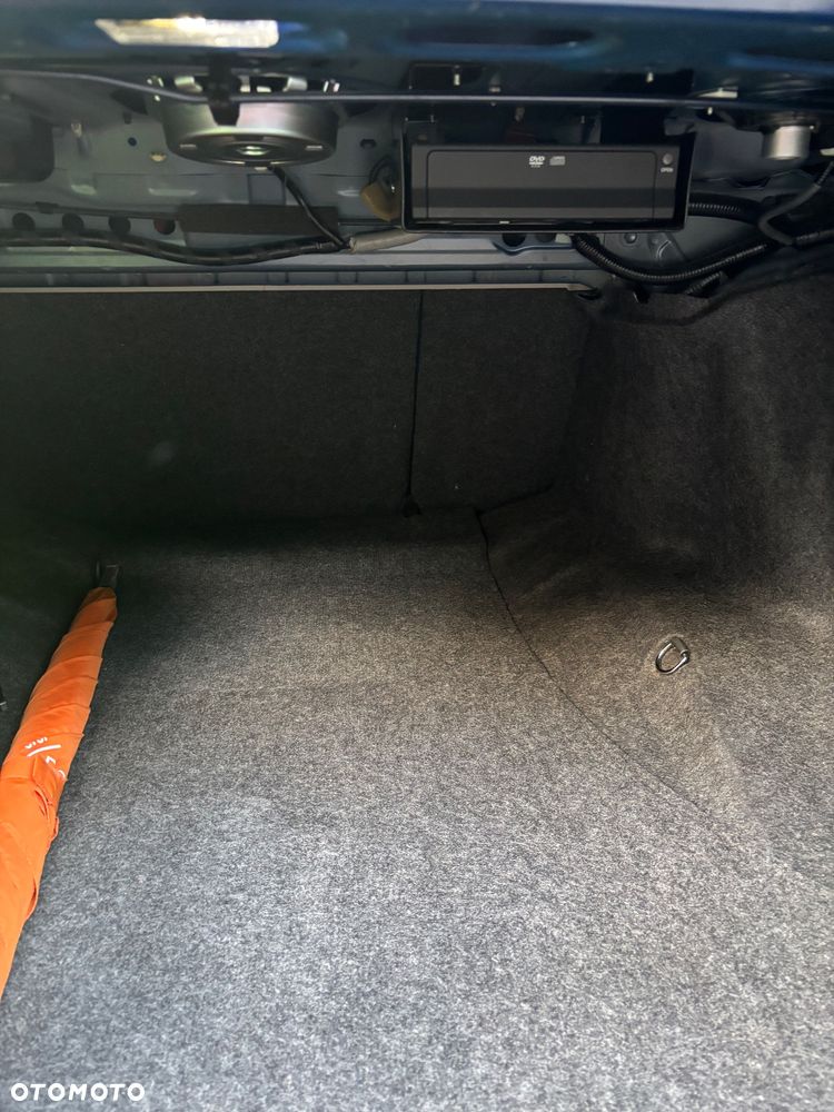 Honda Accord 2.0 Executive Nav - 22