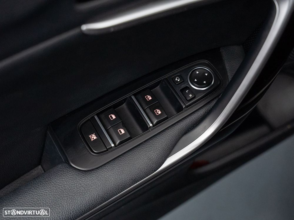Kia XCeed 1.6 GDi PHEV Drive - 18