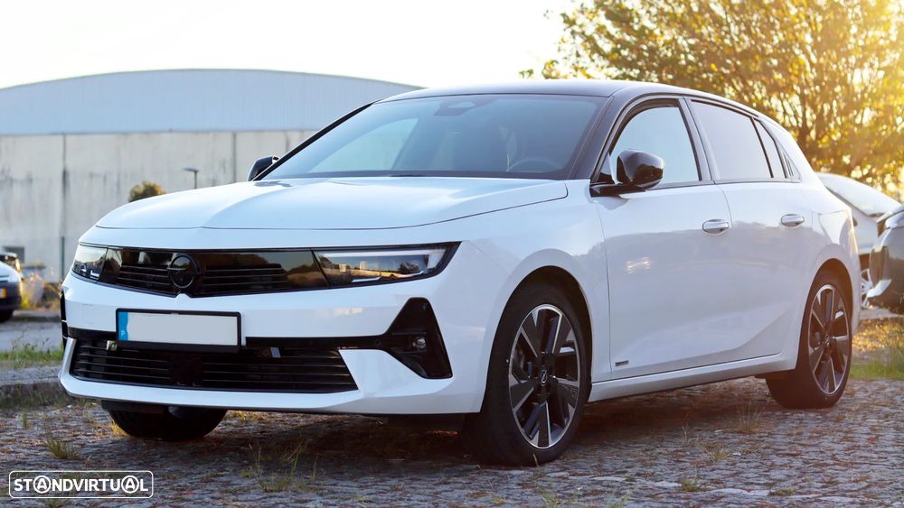 Opel Astra Ultimate - 1