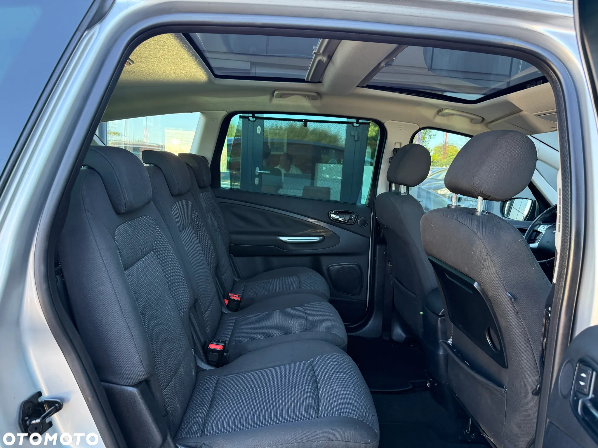 Ford S-Max 2.0 Titanium - 36