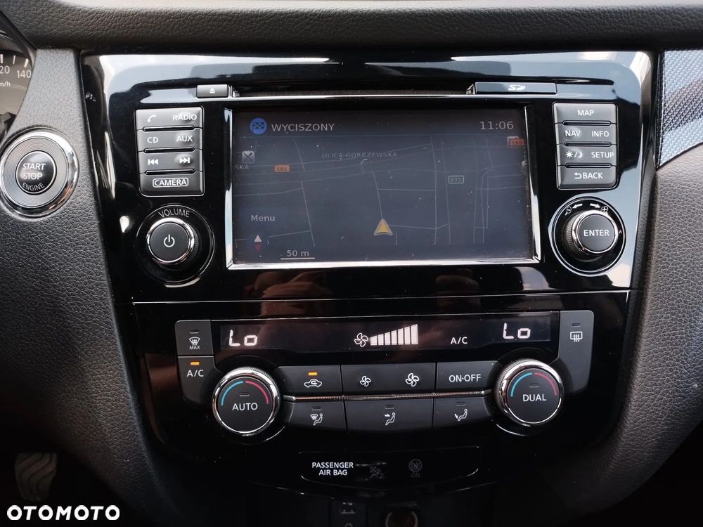 Nissan X-Trail 1.6 DIG-T N-Connecta 2WD - 11