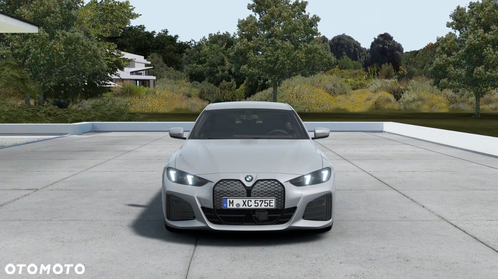 BMW i4 - 3