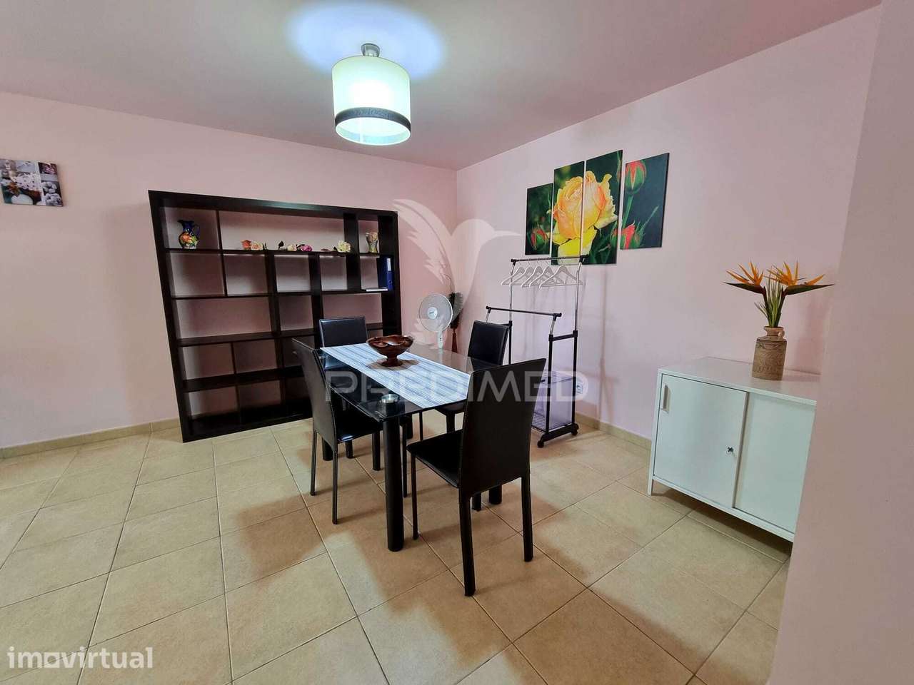 Apartamento T1, mobilado e equipado, garagem, praia da rocha - Grande imagem: 4/31
