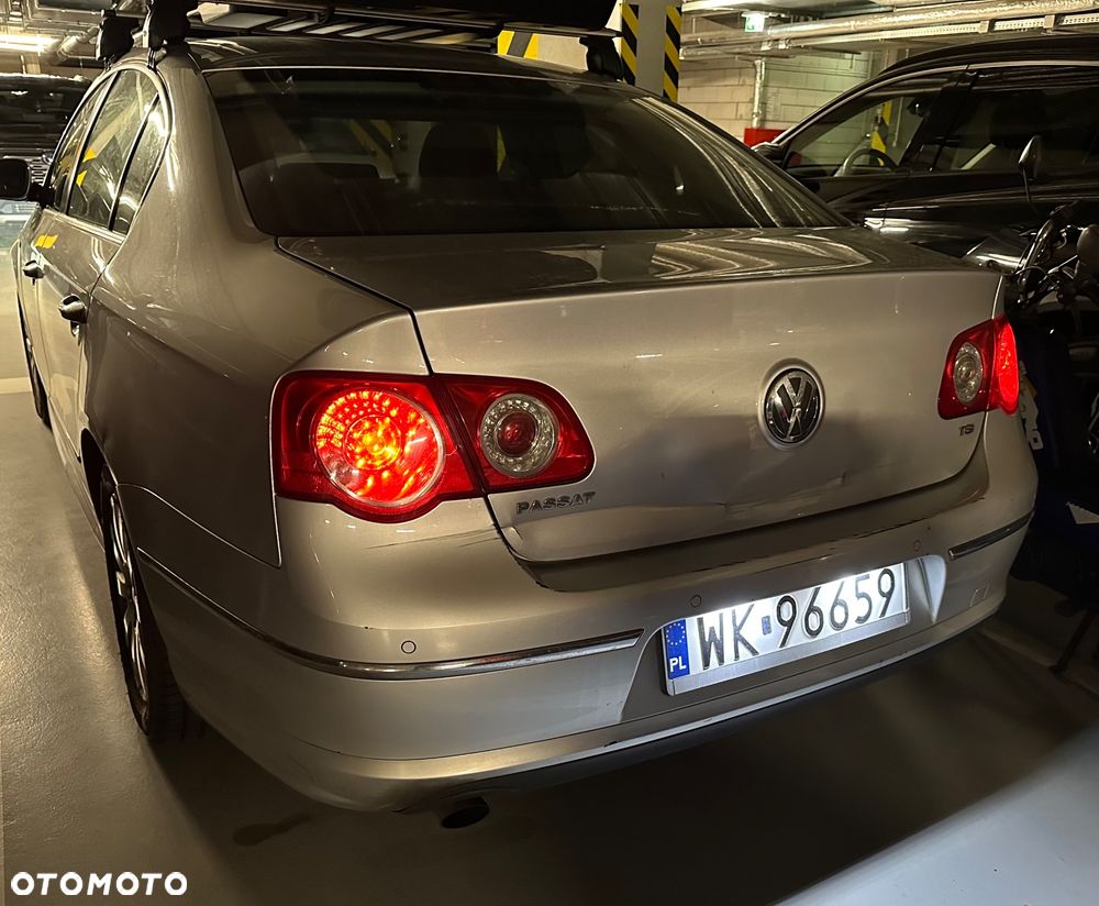 Volkswagen Passat 1.4 TSI Comfortline R-Style - 6