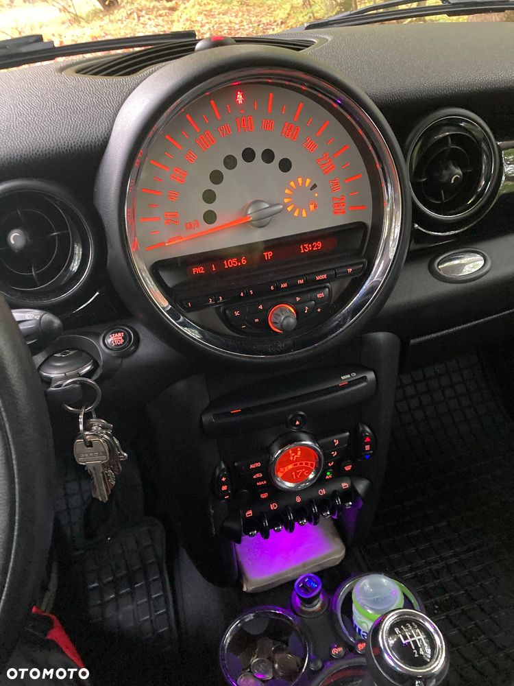MINI Cooper D - 16