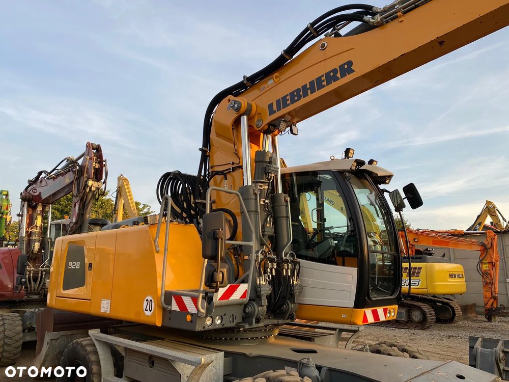 Liebherr A928, 6800 MTH, PODPORY+PŁUG, DŁUGI ZASIĘG, Z NIEMIEC, - 6