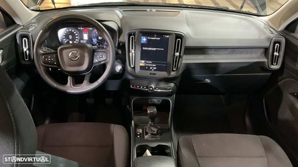 Volvo XC 40 1.5 T2 Momentum Core - 7