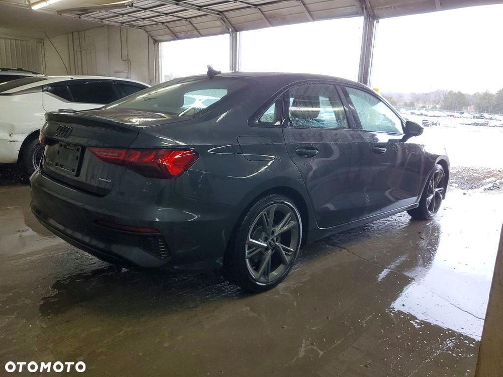 Audi A3 Limousine - 4