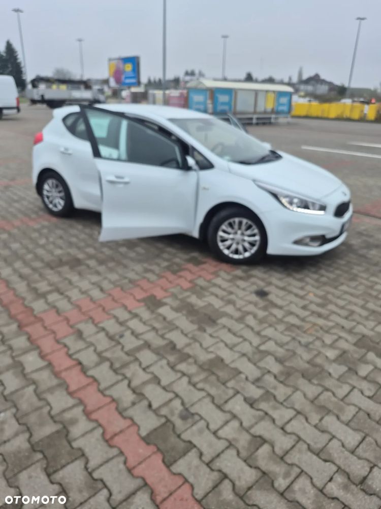 Kia Ceed Cee'd 1.4 L - 2